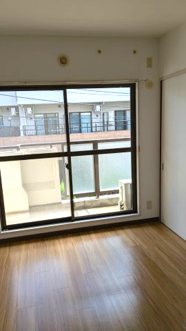 杉並区高円寺南４丁目の賃貸マンションの居間・リビング|ゆったりとした居間です