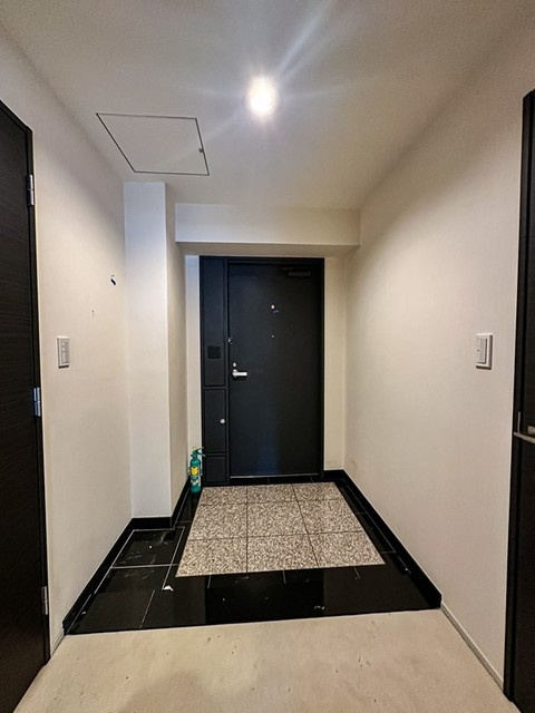 恵比寿ガーデンテラス弐番館の玄関|※写真は同タイプ住戸です。