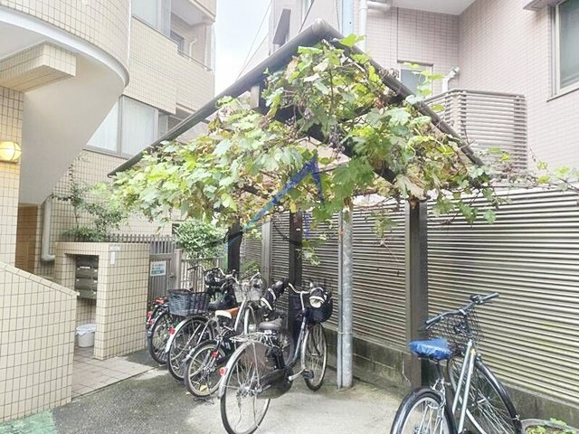 ドミール立山のその他共用部分|駐輪場です。