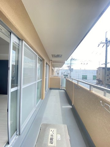 アフィデ古川のバルコニー