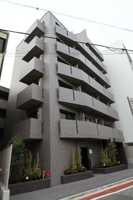 ルーブル横濱南太田の外観