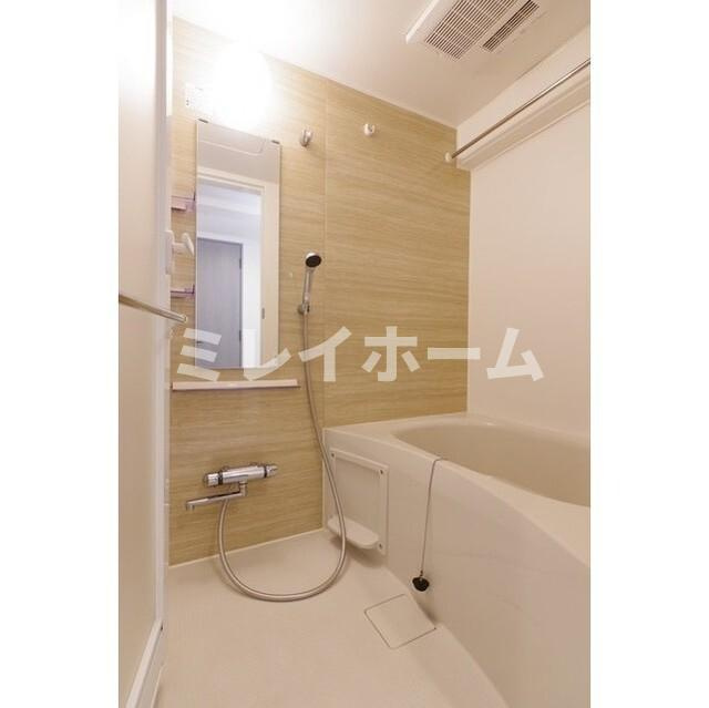 ＬＥＧＡＬＡＮＤ大井町ｗｅｓｔの浴室