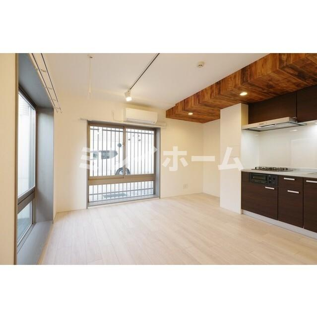 ＬＥＧＡＬＡＮＤ大井町ｗｅｓｔの居間・リビング