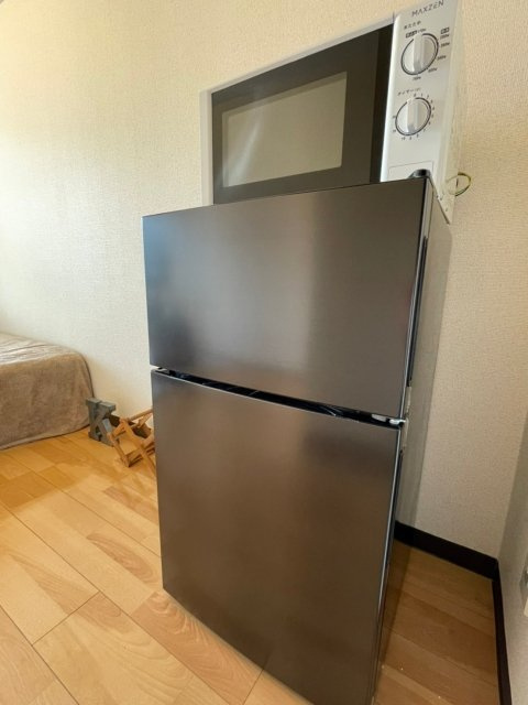 クロムハイツの設備|冷蔵庫・洗濯機・電子レンジ・ゲーミングチェア・デスク付！