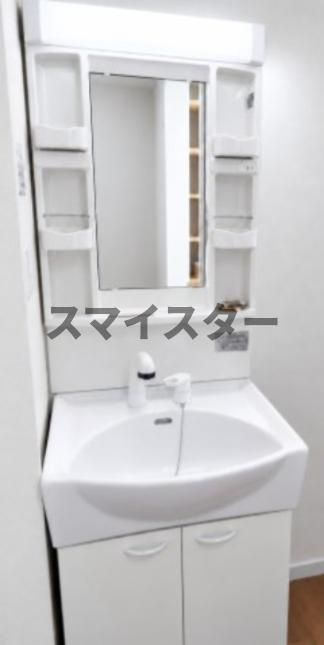 市川市市川南３丁目のアパートの独立洗面台