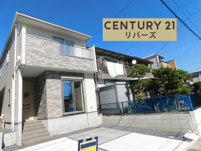 名古屋市瑞穂区中根町５丁目の新築一戸建の外観|☆限定１邸☆　　新価格！！いつでも見学できます♪（お問合せ当日、平日、水曜、夜間でもＯＫ）　南向き、陽当たり良好！！　小学校２００ｍ♪　駐車並列２台OK　ＦＷＩＣやＷＩＣなど収納豊富！　ＺＥＨ水準♪