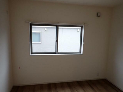 リーブルファイン西町２号棟の寝室