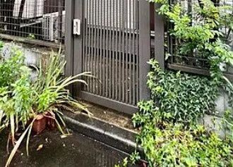 ツヴァイト　ケイ　ハウスのエントランス