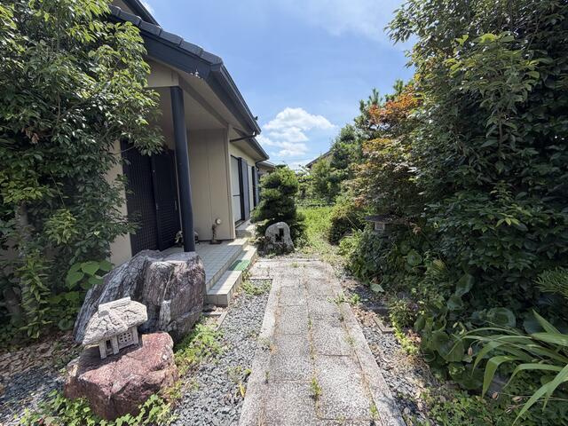 庵寺前戸建て