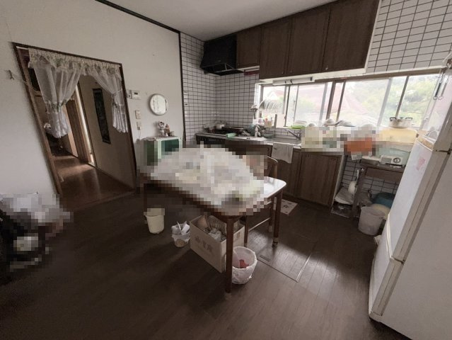 築上郡上毛町　平屋中古一戸建てのキッチン