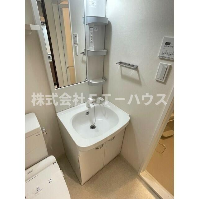 ラクラス下総中山の洗面所
