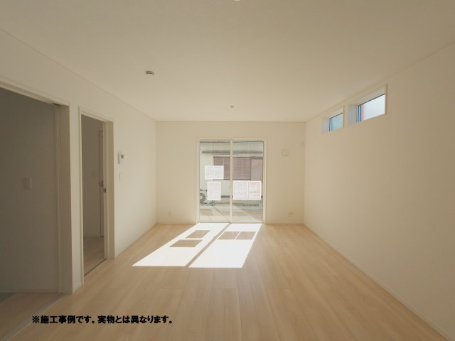 クレイドルガーデンさぬき市志度第２の居間・リビング|完成予想図
居住空間のメインである１６帖の広いリビングは家族がゆったりと快適な時間を過ごせます。