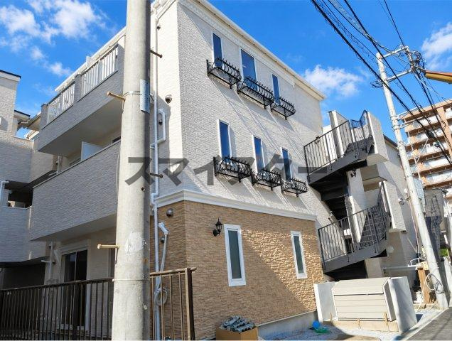 市川市市川南３丁目のアパートの外観