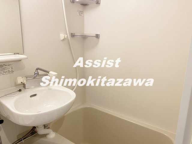 ゴールドレジデンス豪徳寺の浴室