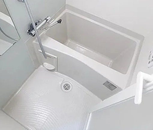 プラシア北千住の浴室