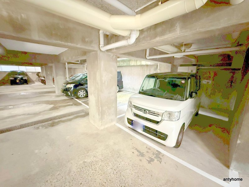 小寺ハイツ　仲介手数料無料の駐車場
