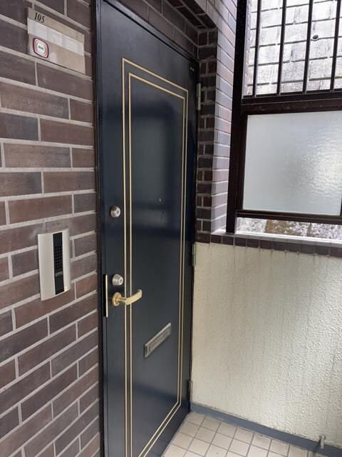 エミナンス片倉の玄関