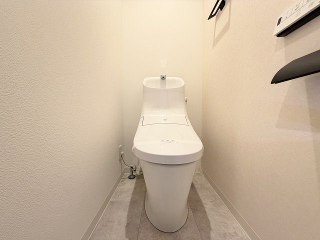 ALEGRIA尼崎西本町のトイレ