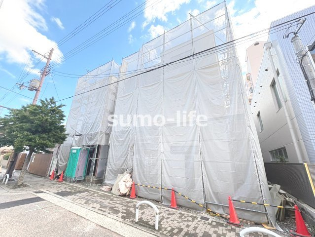 REGIES立花駅前の外観