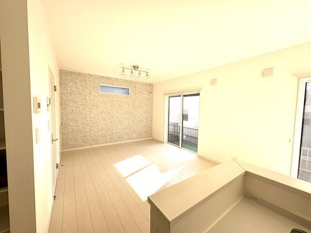 馬見塚の中古住宅の居間・リビング|使いやすい居間です