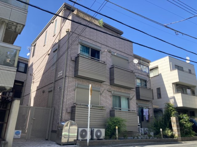 D-ウェイブの外観