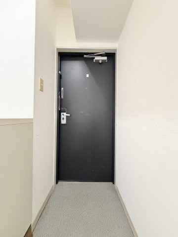 プレセアンス立花の玄関