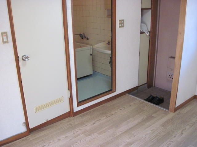 平沢ハイツの内装