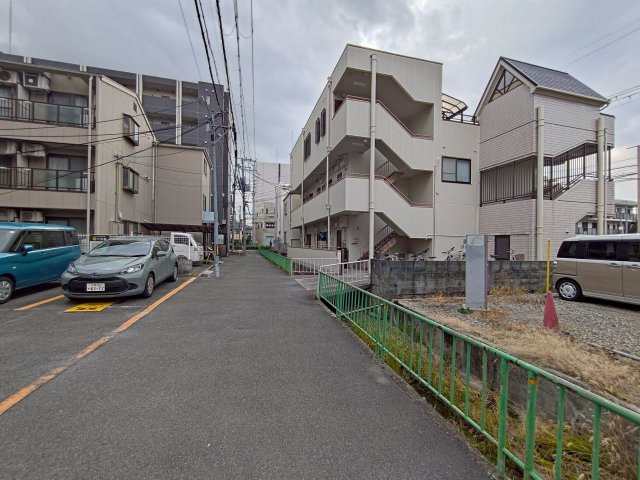 カミオン別院の周辺