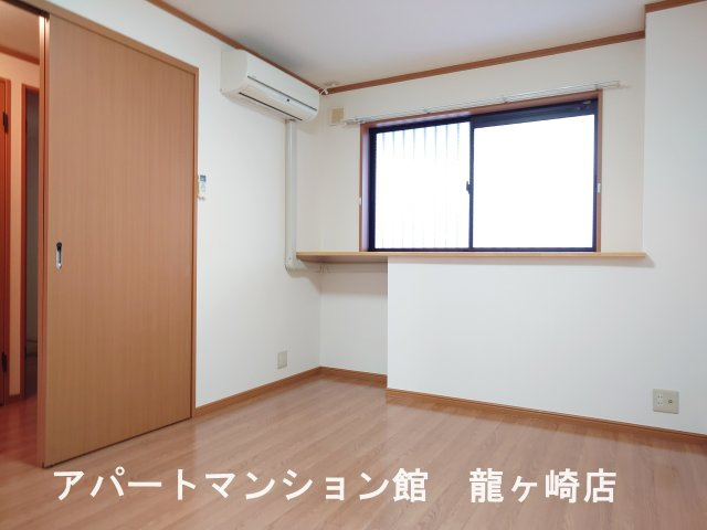 レジデンス壱番館の寝室