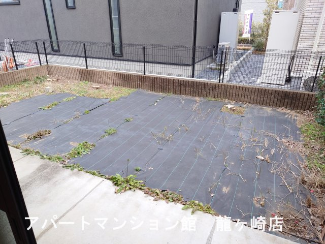 レジデンス壱番館の庭