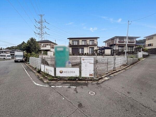 阿久和東二丁目新築戸建2棟　ZEH水準の省エネ住宅　駐車2台可能の外観