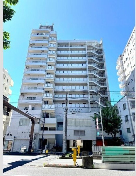 日興パレス東山の外観