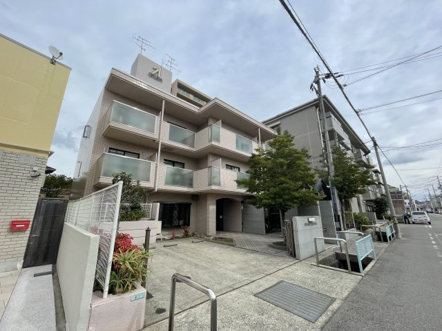 グラン・ピア上甲子園の外観