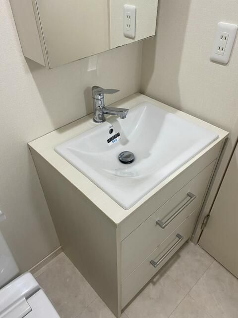 ＣＯＣＯＣＵＢＥ　ＡＫＡＢＡＮＥの洗面所