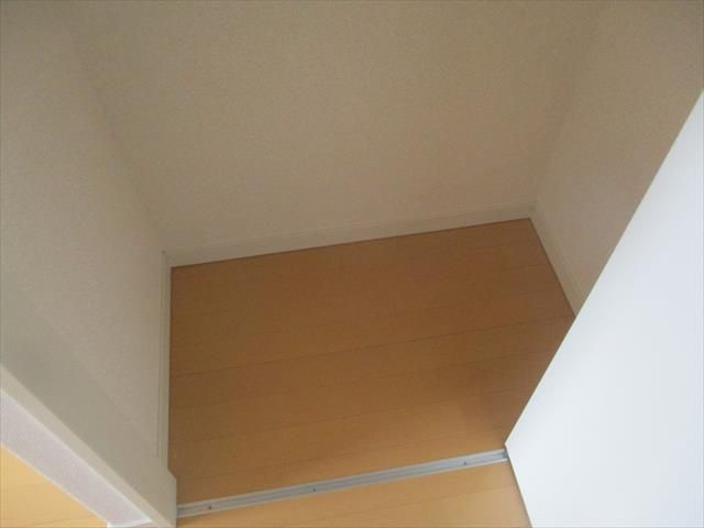 サンパレス駒込壱番館の収納