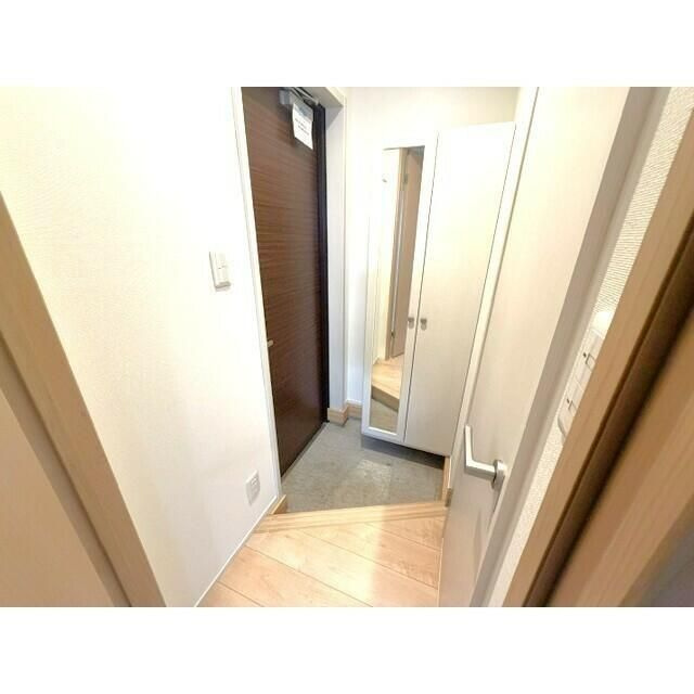 パピエ自由ヶ丘の玄関