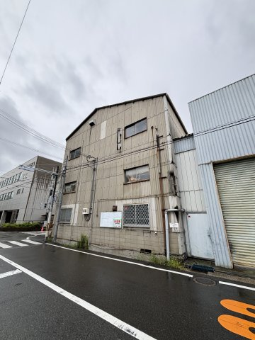 シャルム倉庫・工場の外観