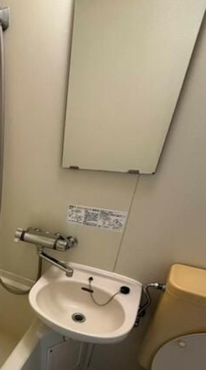 スカイコート神奈川新町の洗面所