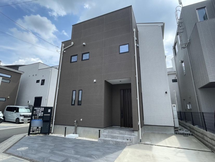 草加市青柳7丁目 中古戸建の外観