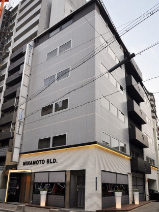 大阪市中央区道修町１丁目の店舗事務所の外観