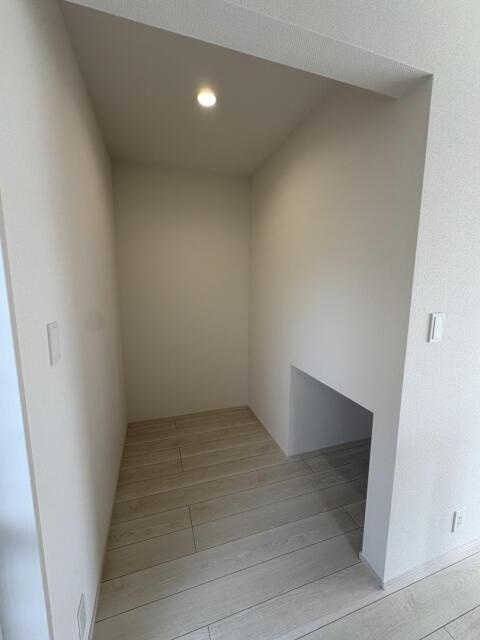 仲介手数料無料）一宮市浅井町大日比野１棟／１期１号棟のキッチン|パントリー