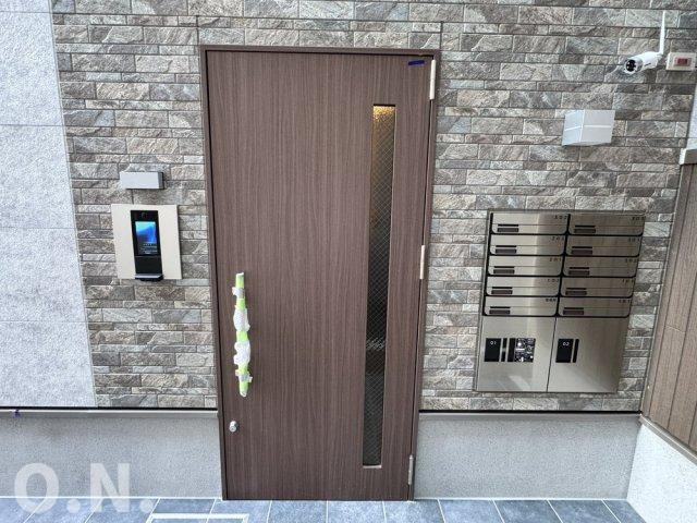 フジパレス今川Ⅱ番館のエントランス