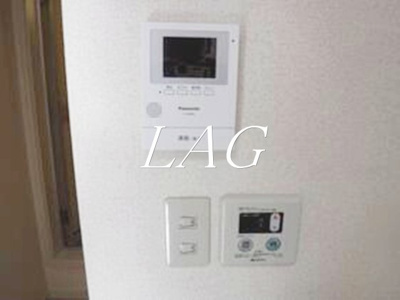 【セキュリティ】 | ソレイユ目黒 | モニター付きインターホンです。