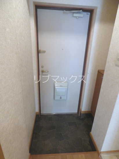 【玄関】ヴィラティグリス 