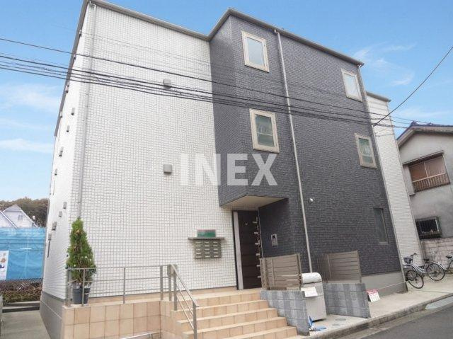 横浜市神奈川区大口通の賃貸マンションの外観