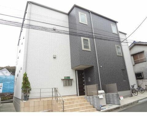 スリーフォレスト