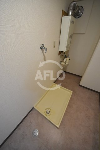 ハイツいちまつの洗面所|ハイツいちまつ　洗濯機置き場