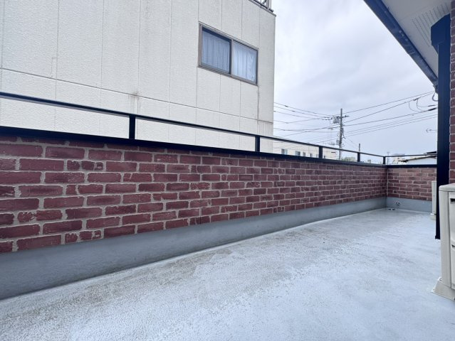 貸戸建城東Aのバルコニー|当社、チルホームのHPもご覧ください(^^)/物件情報多数♪