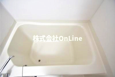 クリエ西山本の浴室
