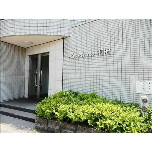 Residence栴檀(センダン)のエントランス